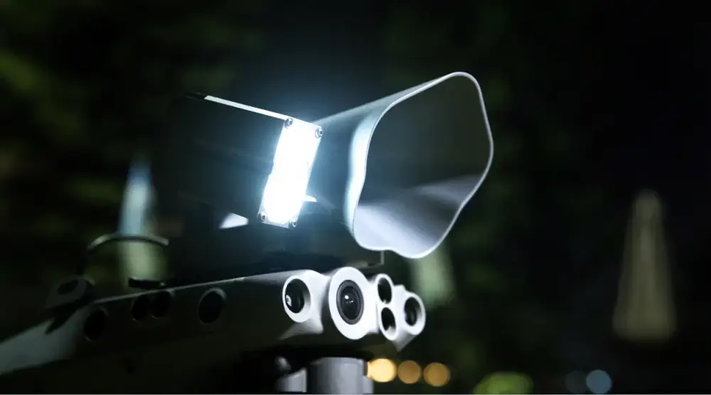 CZI LP12 Searchlight & Broadcasting System for M30 - Image 3