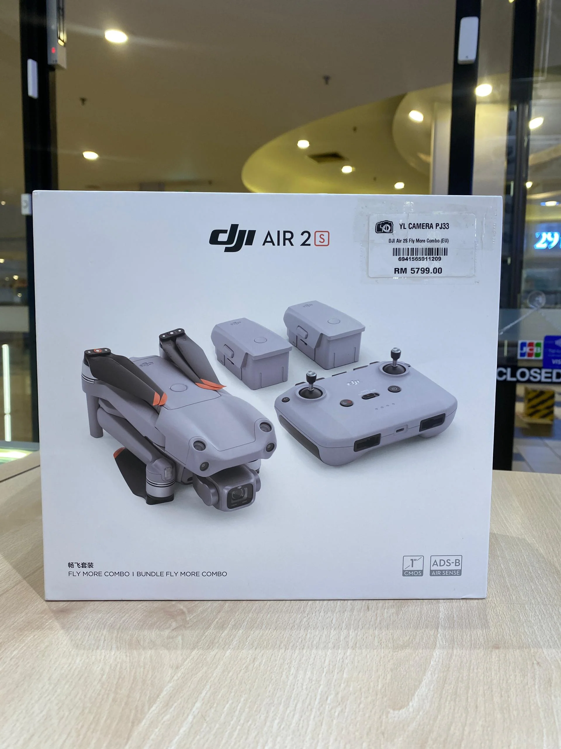 DJI AIR 2S FLY MORE COMBO - Image 6