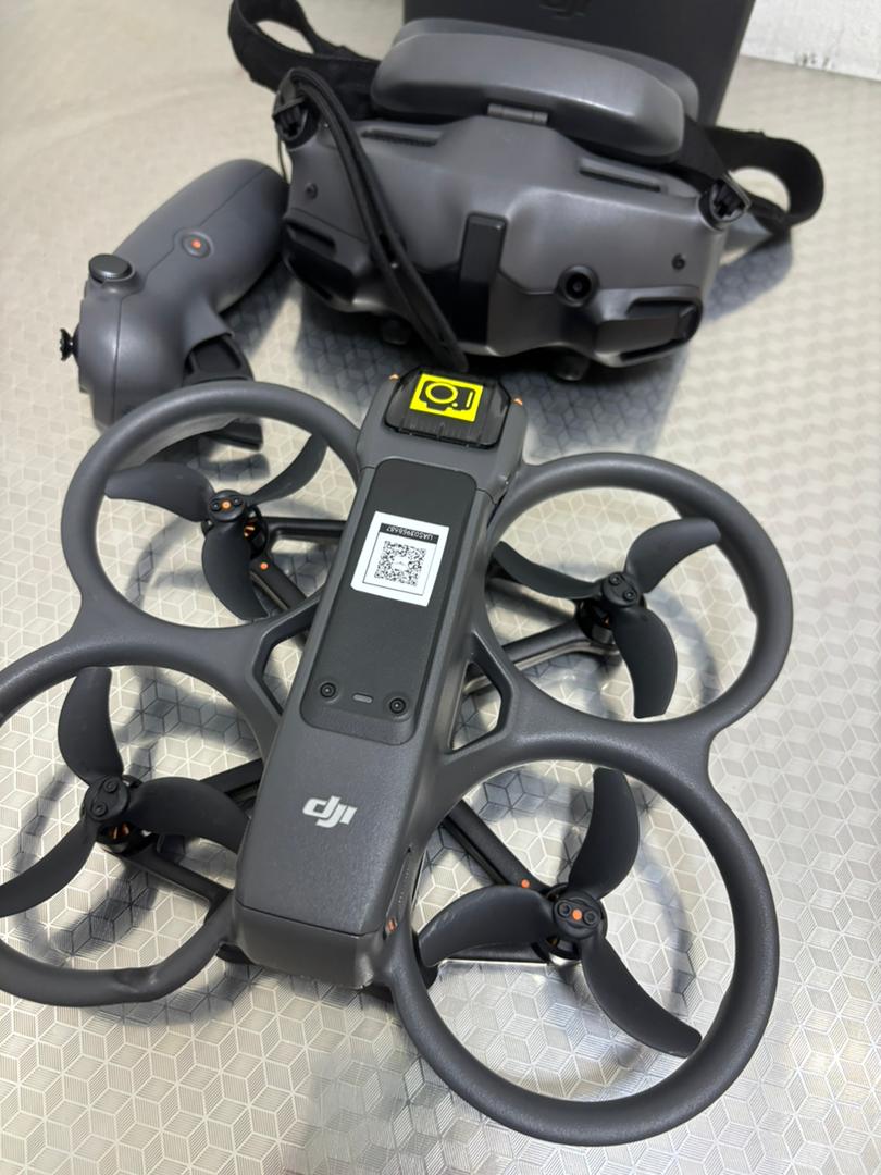 DJI AVATA 2 FLY MORE COMBO - Image 4