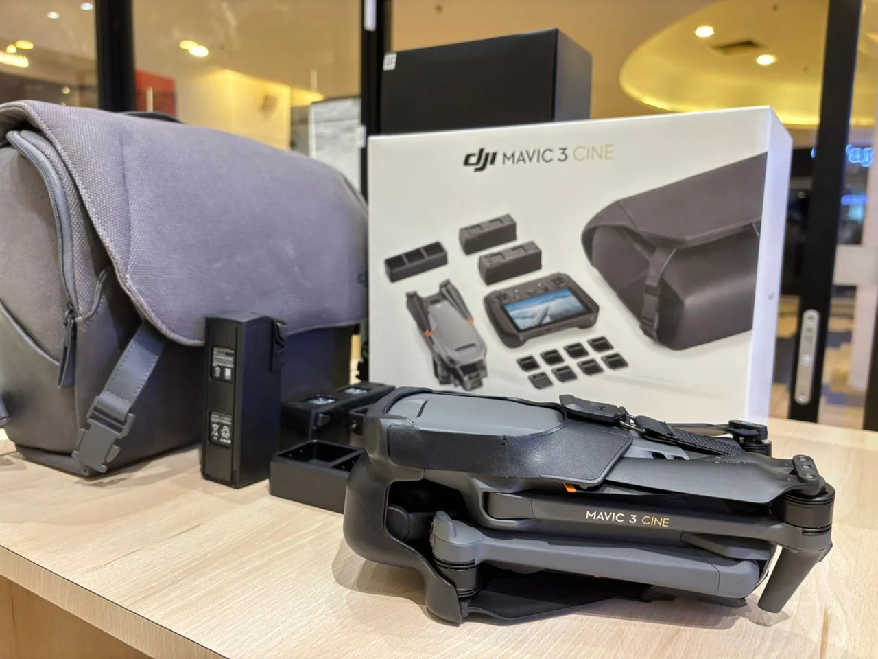 DJI MAVIC 3 CINE (DJI RC PRO) (BUNDLE PREMIUM) - Image 5