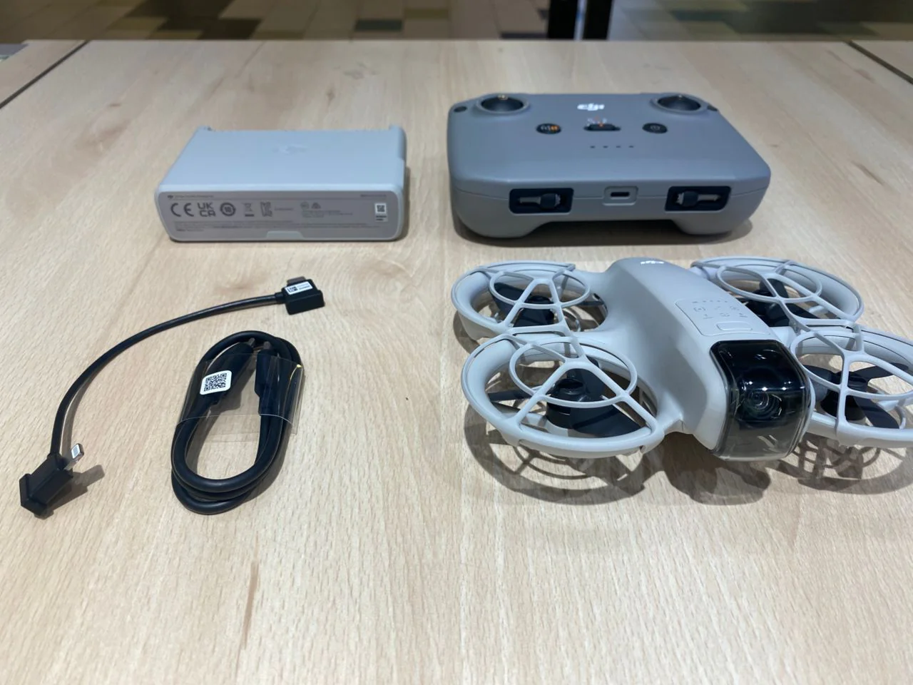 DJI NEO FLY MORE COMBO + SOFTCASE - Image 4