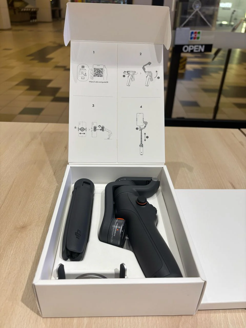 DJI OSMO MOBILE 6 - Image 2