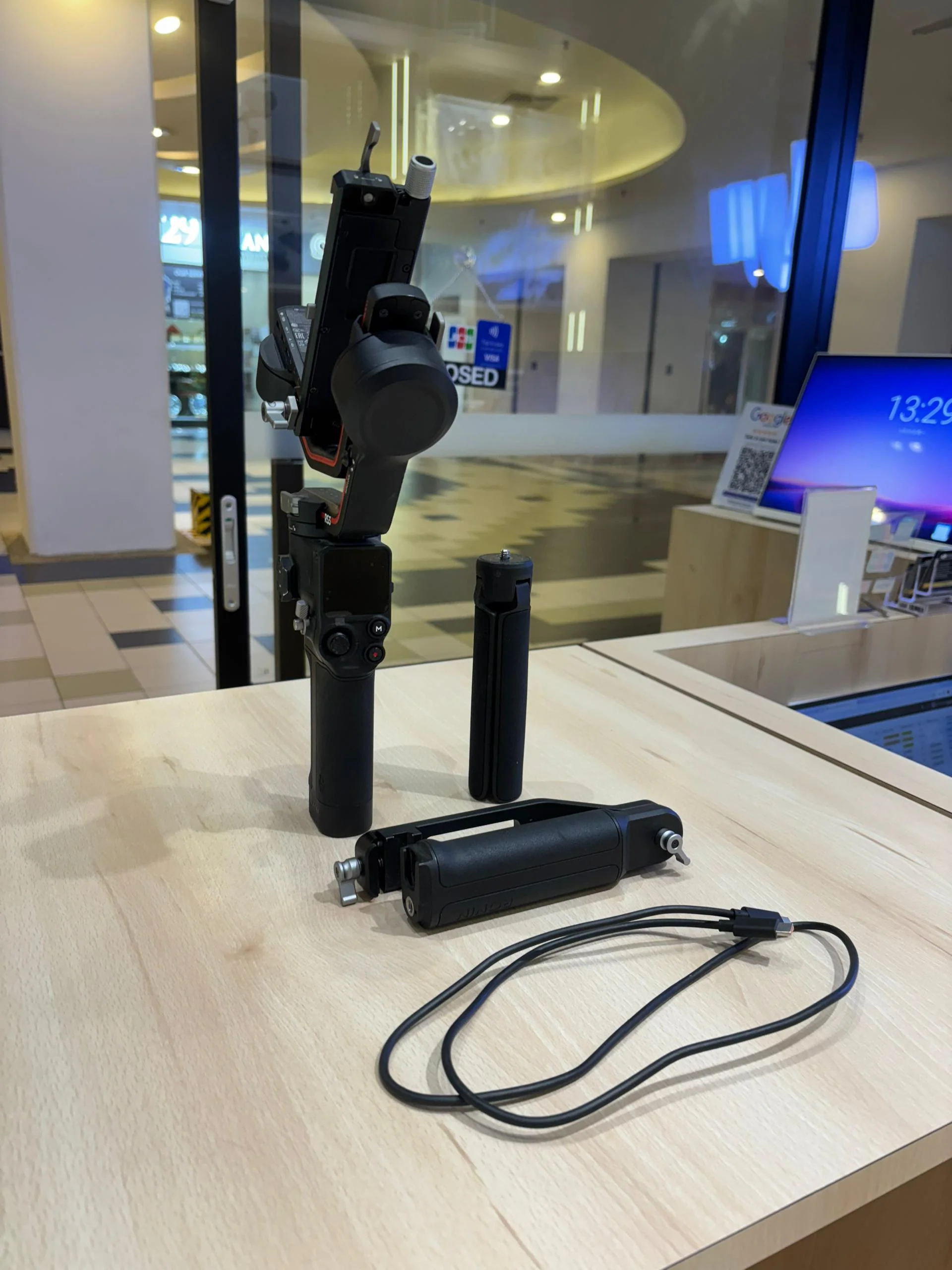 DJI RS 3 - Image 4